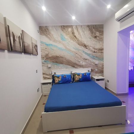 Le Stanze Di Eli E Gio Bed & Breakfast Кастеламаре ди Стабия Екстериор снимка